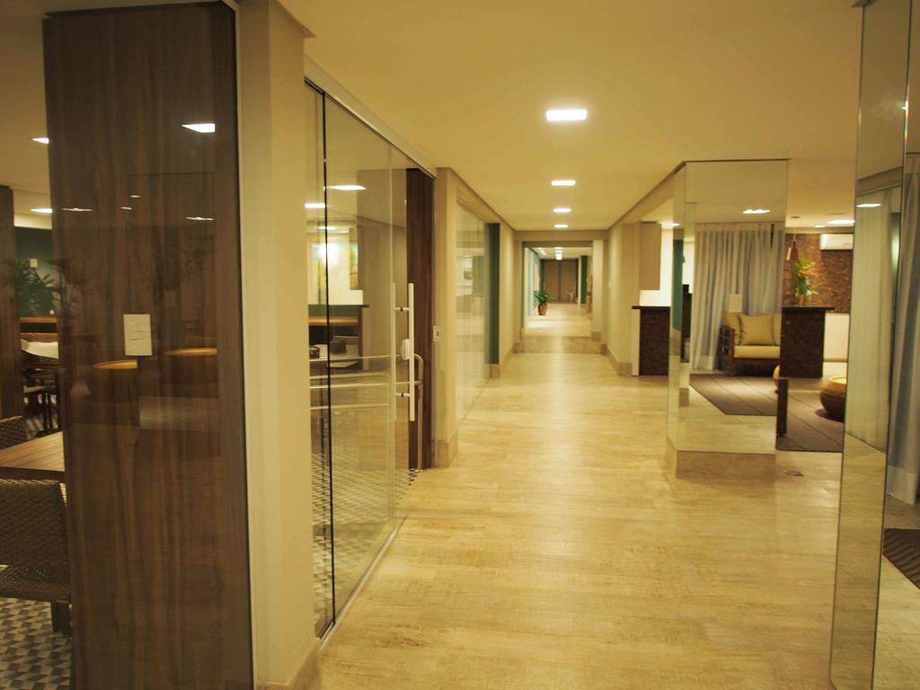 Apart Hotel Villa De Vincenzi ฟลอเรียนอโปลิส ภายนอก รูปภาพ